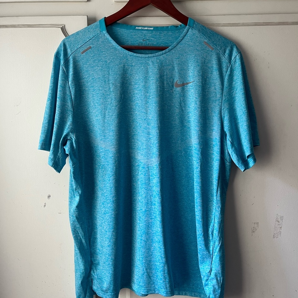 Nike dri fit running T-shirt